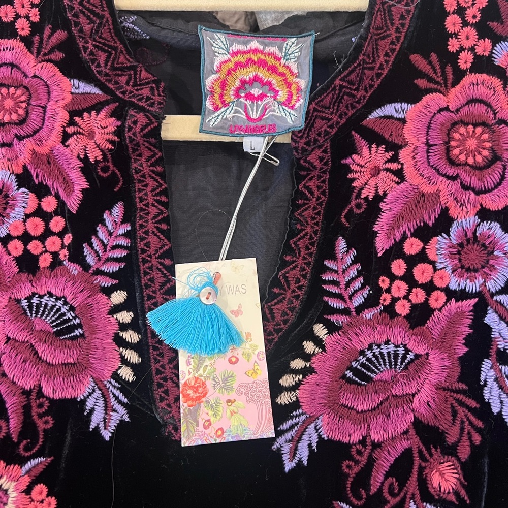 JOHNNY WAS Floral Embroidered Velvet Top BRAND NEW w/tags